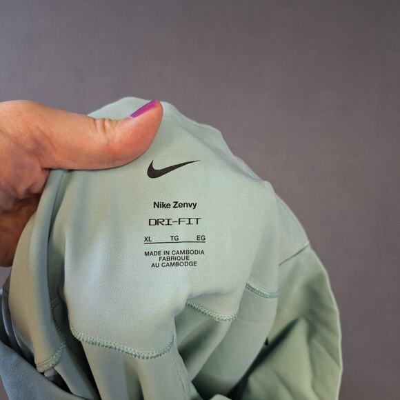 Nike Mint Green Leggings - Picture 3 of 8